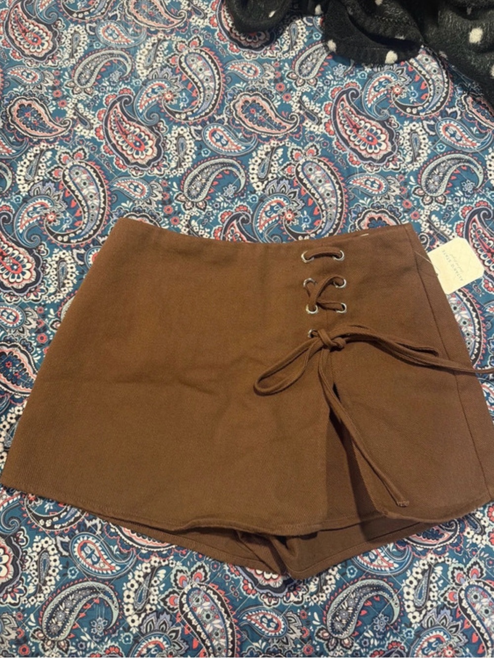 Lace-Up Women’s Shorts - Brown